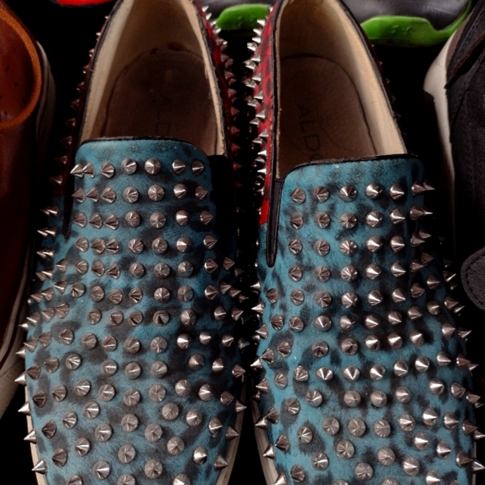 ALDO SPIKE SLIP-ON SIZE 12